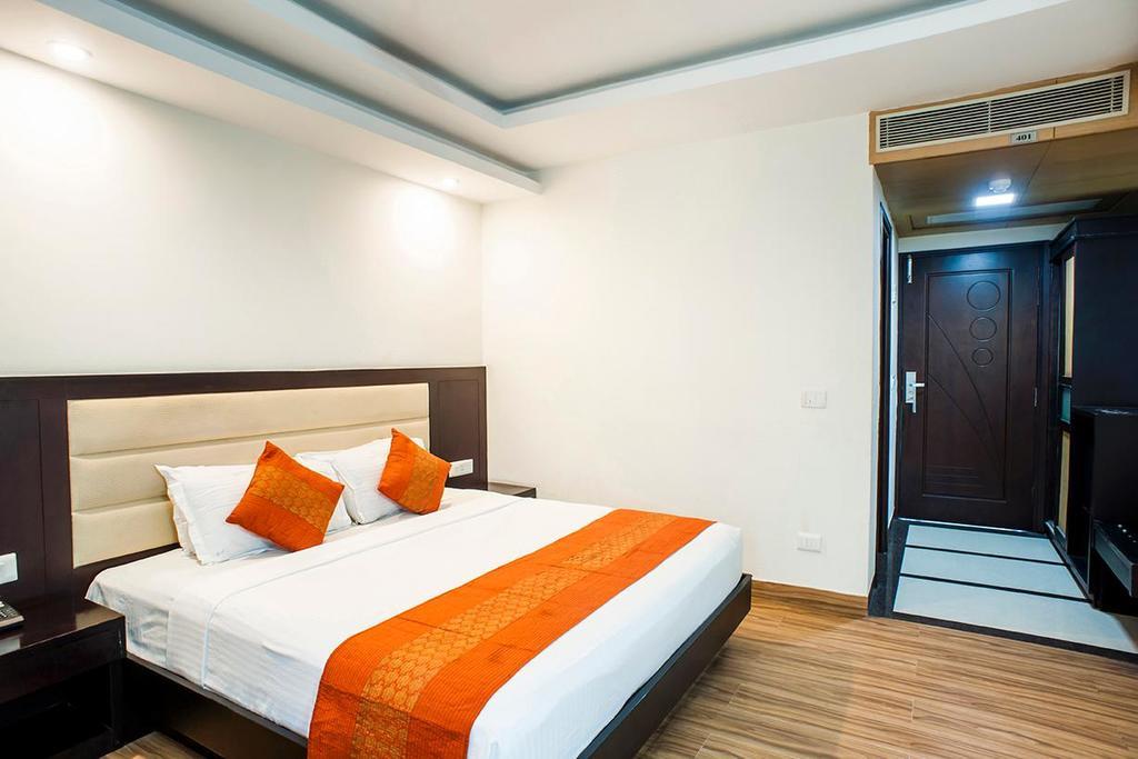 Hotel Orbit 34 Chandīgarh Eksteriør bilde